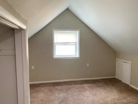 Bedroom - 5795 Eula Ave, Cincinnati, OH 45248 photo 3 of 3