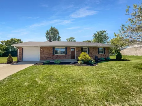 6263 Edwood Dr, Hamilton, OH 45011