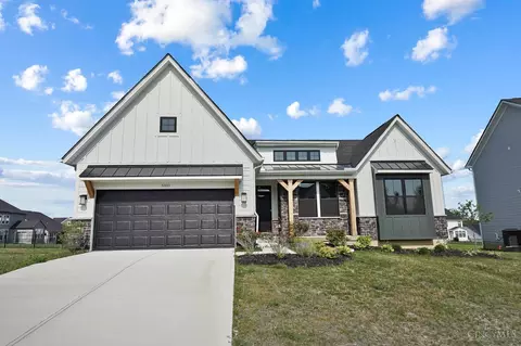 6803 Cork Dr, West Chester, OH 45069
