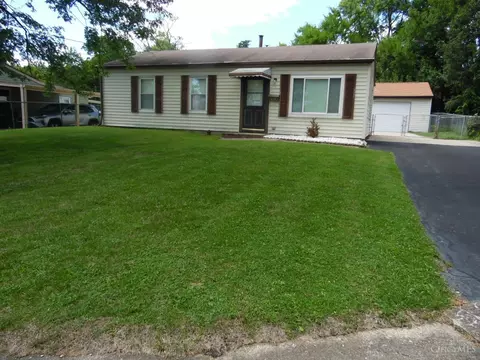 2928 Pensacola Dr, Colerain Twp, OH 45251