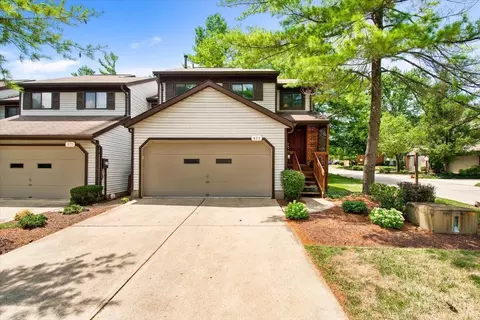 277 Bennington Way, Springdale, OH 45246