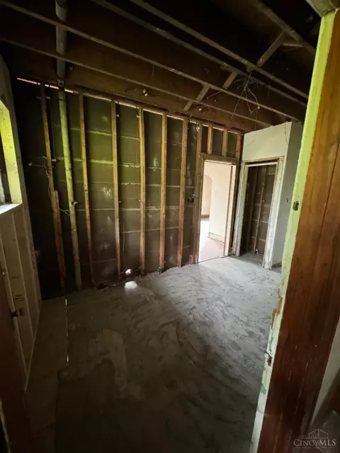 Other - 720 Chalfonte Pl, Cincinnati, OH 45229 photo 1 of 4
