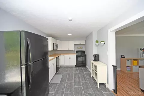 Kitchen - 4210 Dixie Dr, Cincinnati, OH 45245 photo 1 of 3
