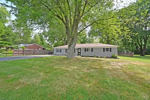 Exterior - 4210 Dixie Dr, Cincinnati, OH 45245 photo 2 of 13