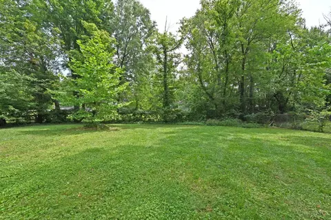 Exterior - 4210 Dixie Dr, Cincinnati, OH 45245 photo 11 of 13