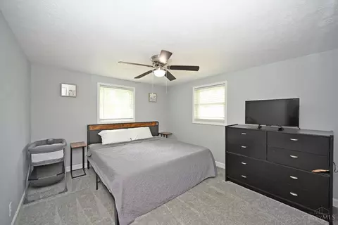 Bedroom - 4210 Dixie Dr, Cincinnati, OH 45245 photo 1 of 6