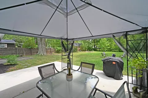 Exterior - 4210 Dixie Dr, Cincinnati, OH 45245 photo 7 of 13