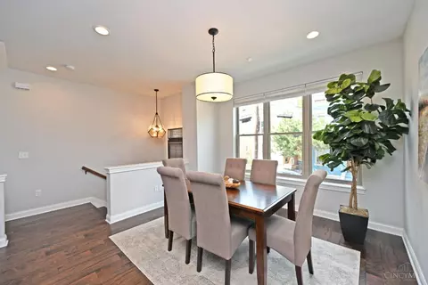 545 Ringgold St, Cincinnati, OH 45202 photo 6