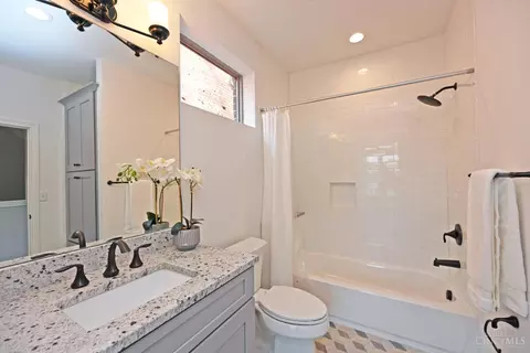 545 Ringgold St, Cincinnati, OH 45202 photo 32
