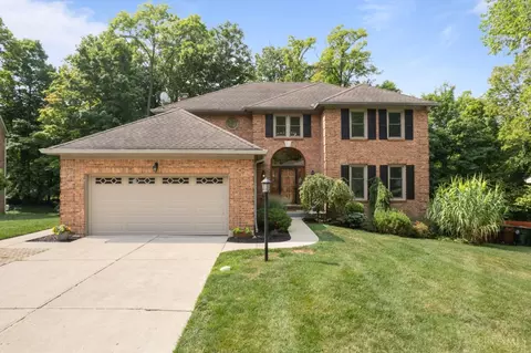 7627 Holliston Pl, Cincinnati, OH 45255