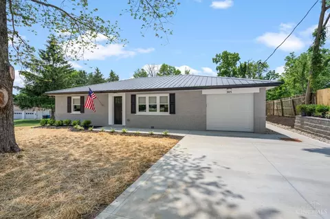 Exterior - 305 Main St, Mount Orab, OH 45154 photo 2 of 2
