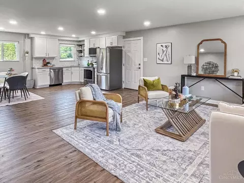 Living - 305 Main St, Mount Orab, OH 45154 photo 1 of 4