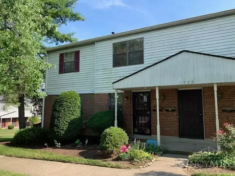 1926 Chaucer Dr #A, Cincinnati, OH 45237