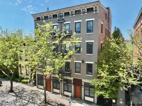 1421 Race St #5, Cincinnati, OH 45202