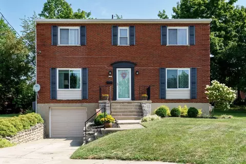 498 Coachman Ct, Cincinnati, OH 45238