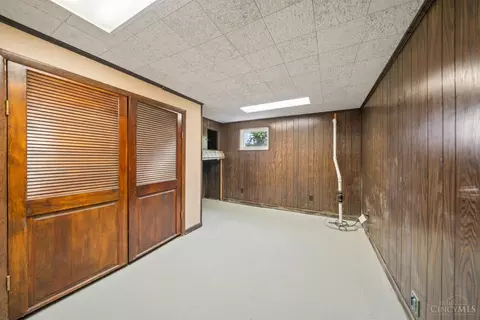 Other - 8921 Cavalier Dr, Cincinnati, OH 45231 photo 10 of 17