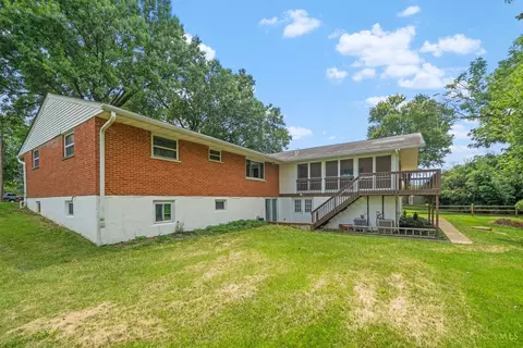 Exterior - 8921 Cavalier Dr, Cincinnati, OH 45231 photo 5 of 7