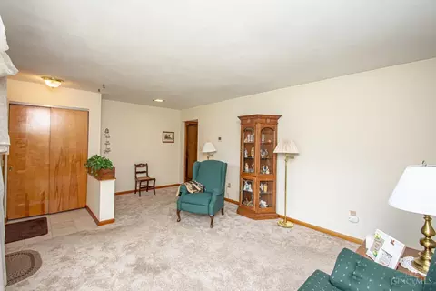 801 Rockhill Ave, Kettering, OH 45429 photo 3