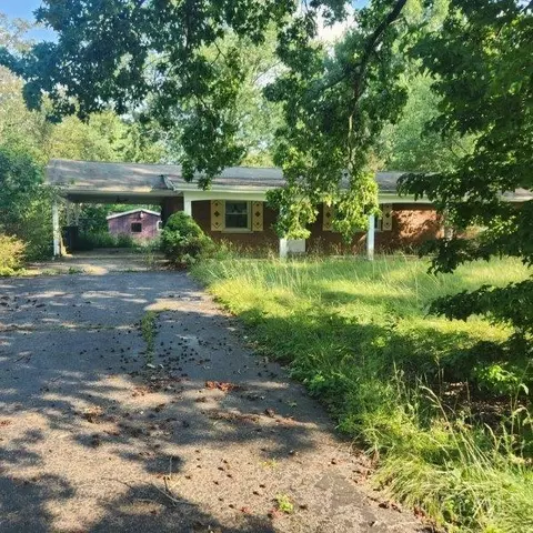 6021 Meadow Ave, Goshen, OH 45122