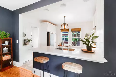 Kitchen - 3752 Drake Ave, Cincinnati, OH 45209 photo 1 of 9