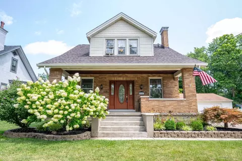 2907 Ruehlmann Pl, Cincinnati, OH 45211