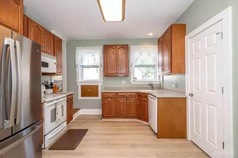 2907 Ruehlmann Pl, Cincinnati, OH 45211 photo 17