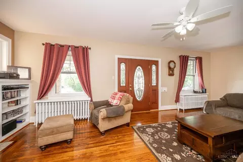 2907 Ruehlmann Pl, Cincinnati, OH 45211 photo 13