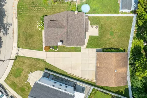 2907 Ruehlmann Pl, Cincinnati, OH 45211 photo 4