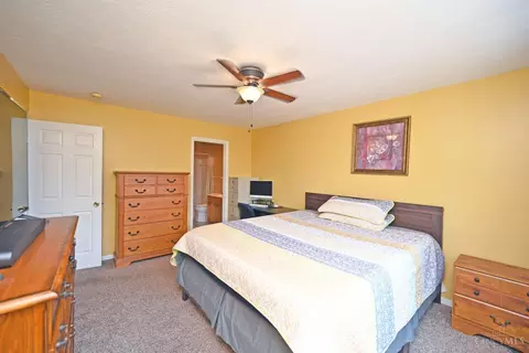 881 Weeping Willow Ln, Hamilton Township, OH 45039 photo 19