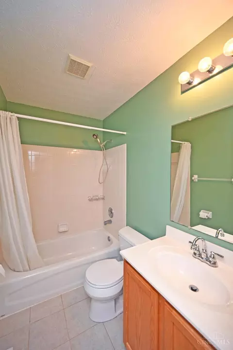 881 Weeping Willow Ln, Hamilton Township, OH 45039 photo 25