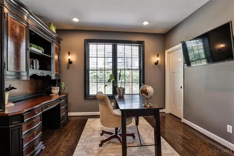 Other - 2907 Riverside Dr, Cincinnati, OH 45226 photo 4 of 14