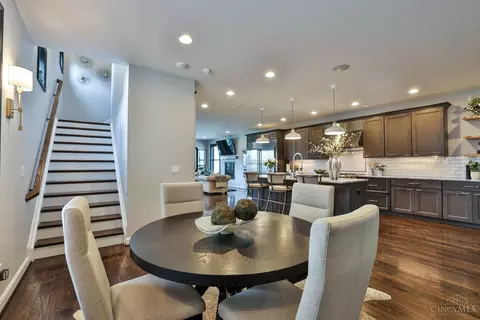 Dining - 2907 Riverside Dr, Cincinnati, OH 45226 photo 3 of 3