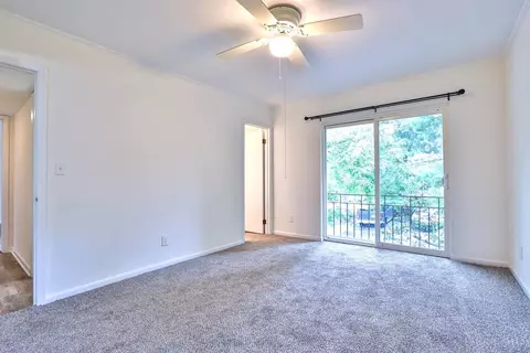 Bedroom - 2111 Sutton Ave #B, Cincinnati, OH 45230 photo 2 of 3