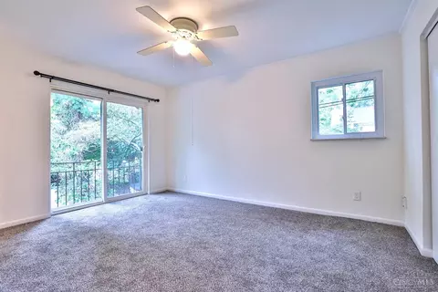 Bedroom - 2111 Sutton Ave #B, Cincinnati, OH 45230 photo 1 of 3