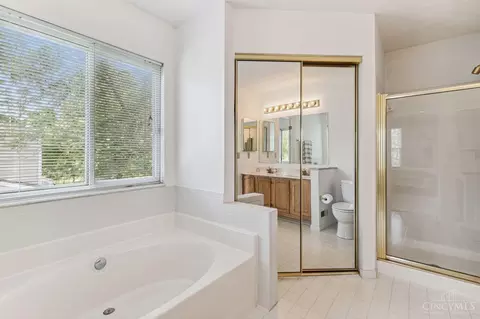 2565 Carriagegate Ln, Maineville, OH 45039 photo 19