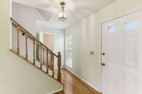 2565 Carriagegate Ln, Maineville, OH 45039 photo 3