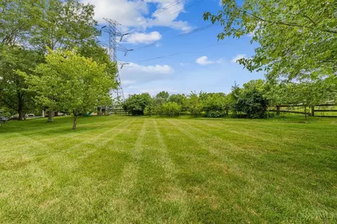 2565 Carriagegate Ln, Maineville, OH 45039 photo 35