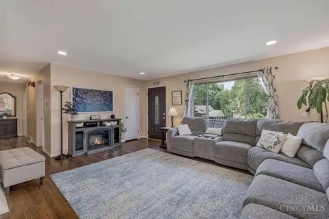 1026 Jonquil Ln, Cincinnati, OH 45231 photo 6