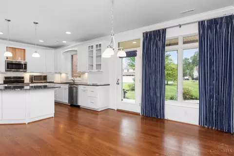 105 Barony Ln, Mount Orab, OH 45154 photo 8