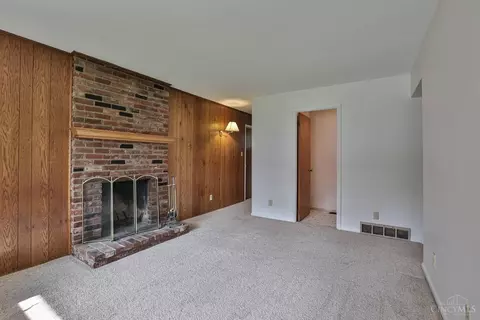 9339 Montoro Dr, Cincinnati, OH 45231 photo 10
