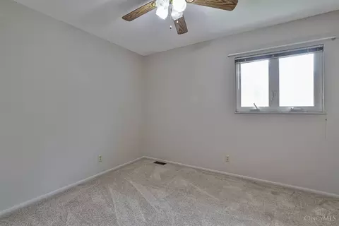 9339 Montoro Dr, Cincinnati, OH 45231 photo 25