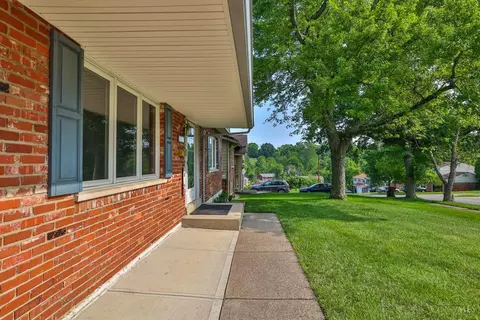 9339 Montoro Dr, Cincinnati, OH 45231 photo 34