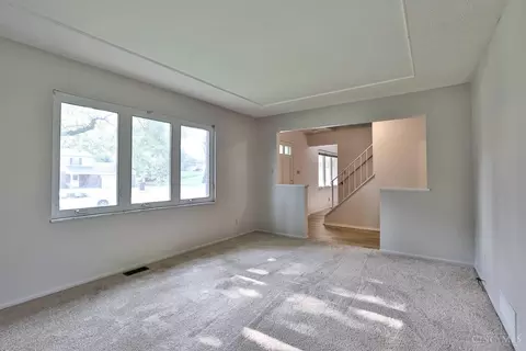 9339 Montoro Dr, Cincinnati, OH 45231 photo 7