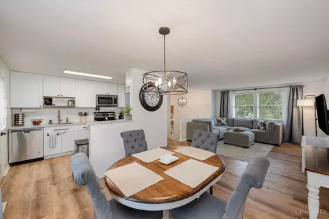 Dining - 17 Sugarmaple Ct, Reading, OH 45236 photo 1 of 2