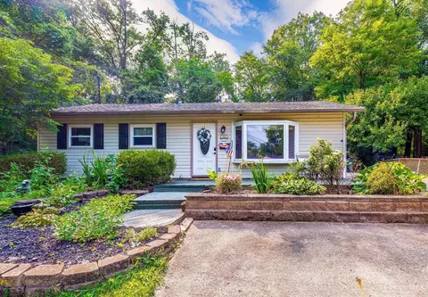 10 Comanche Ct, Loveland, OH 45140
