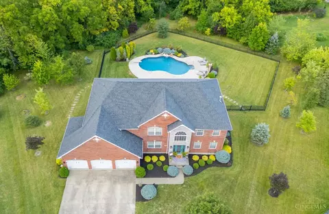 6648 Red Pine Dr, Liberty Township, OH 45044