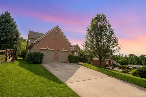 6921 Alexandras Oak Ct, Cincinnati, OH 45248