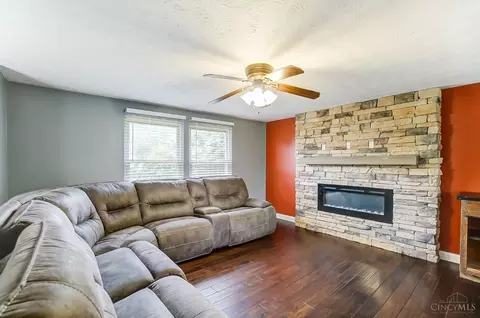 116 Circle Dr, Harrison, OH 45030 photo 4