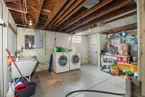 8330 Marley St, Cincinnati, OH 45216 photo 17