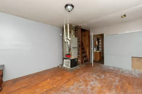 Living - 9745 Us Rt 68, Georgetown, OH 45121 photo 5 of 5